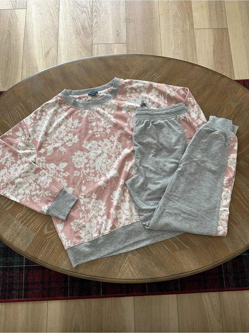 Women’s Pink Floral & Gray Two-Piece Lounge Set
